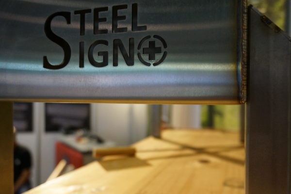 SteelSign